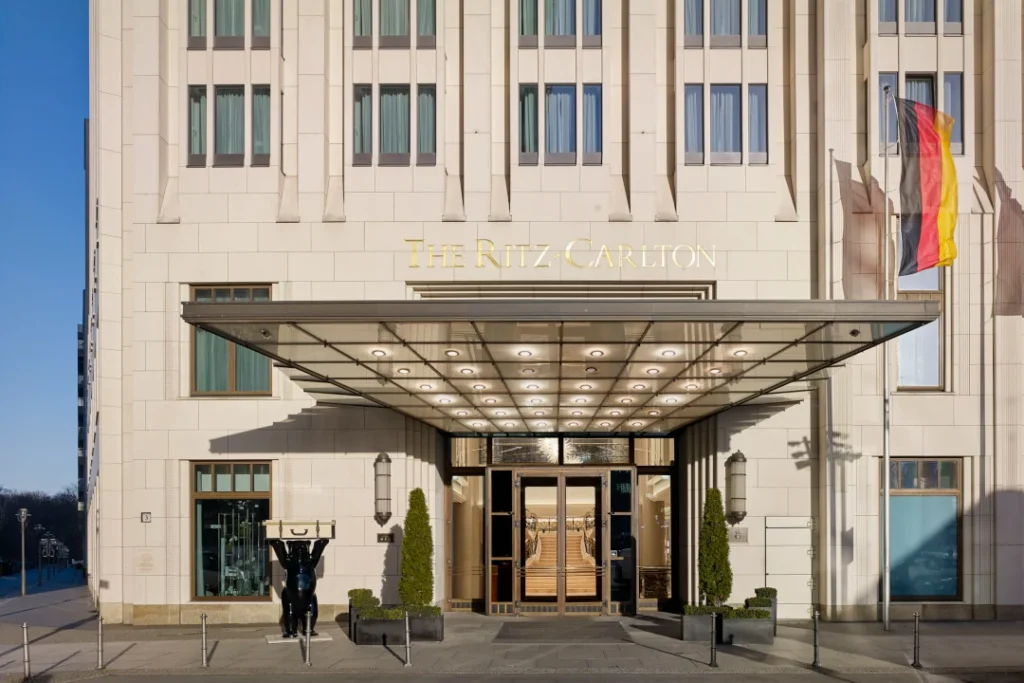 The Ritz-Carlton Berlin, Hotel Entrance Exterior