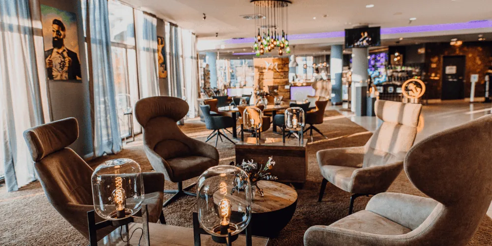 Lobby des Hotels im Maritimen Stil - Mercure Hamburg City