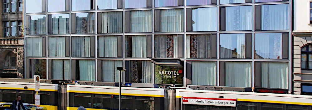 Außenansicht des Arcotel Velvet Berlin
