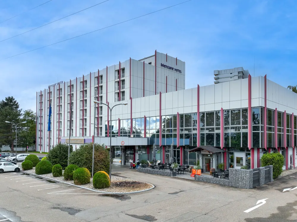 Außenansicht des Mercure Hotels Sindelfingen an der Messe