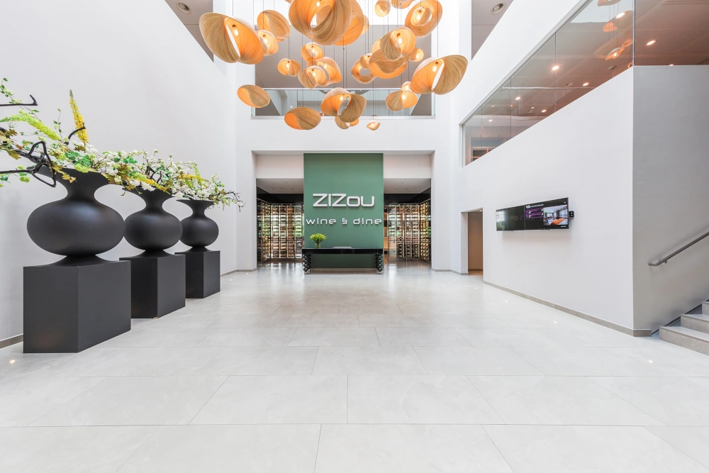 Lobby des Van der Valk Hotel Düsseldorf