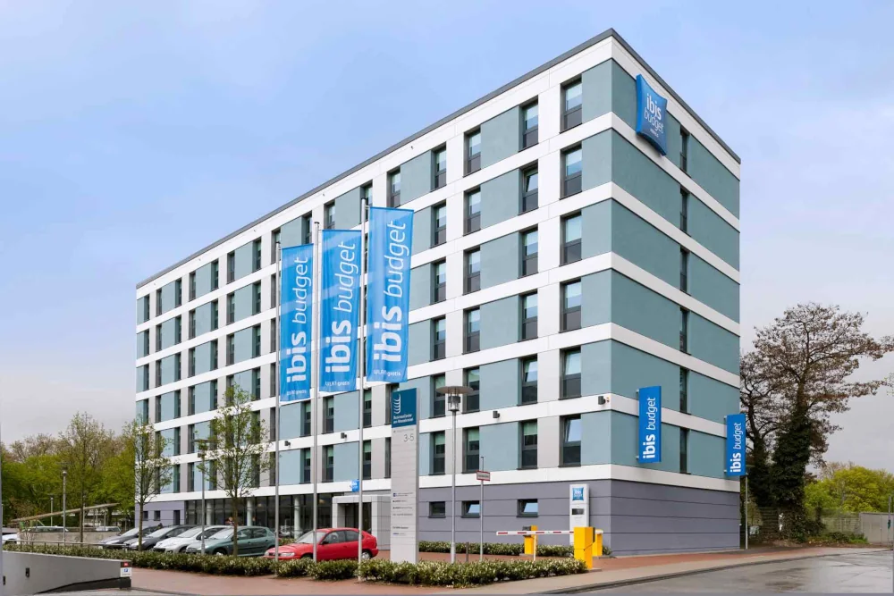 Außenansicht ibis budget Köln Messe