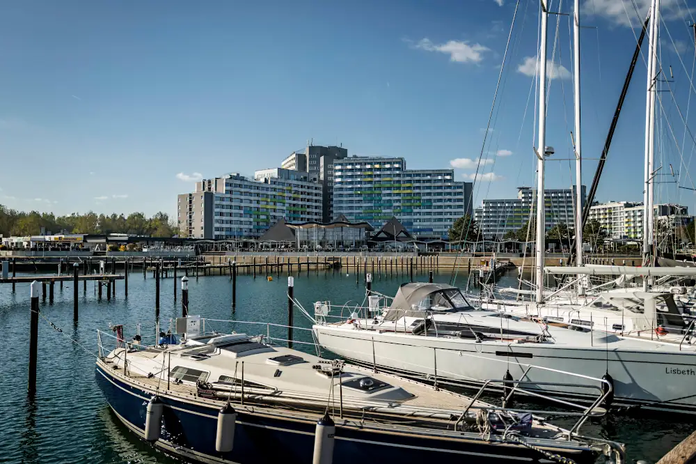 Außenansicht des Ostsee Hotels Midgard