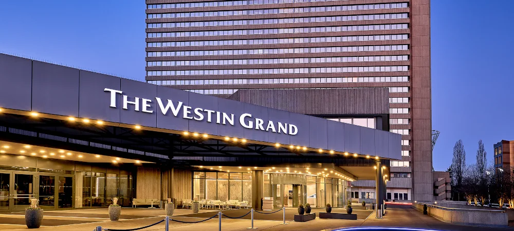 Außenansicht des Hotels The Westin Grand Munich.