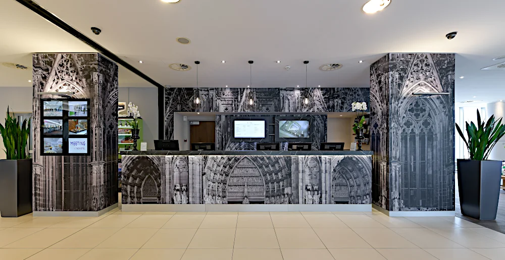 Rezeption des Novotel Köln City