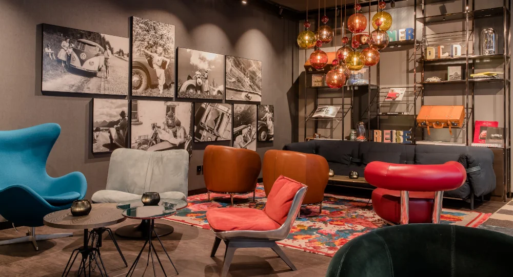 Lounge des Motel One Frankfurt-East Side