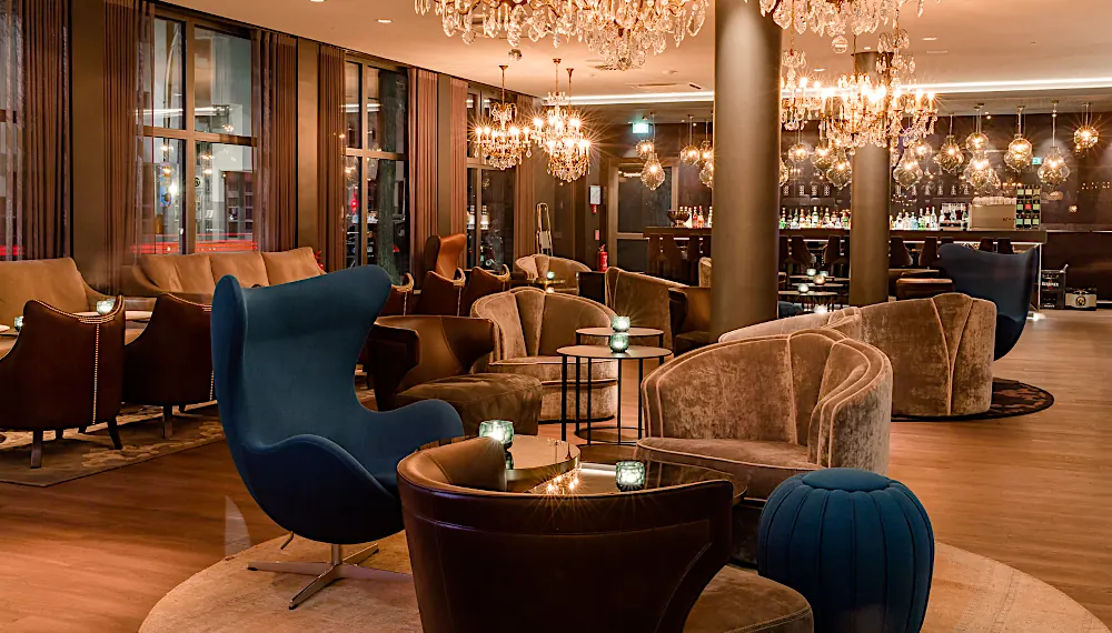 Lounge des Motel One Berlin-Bellevue