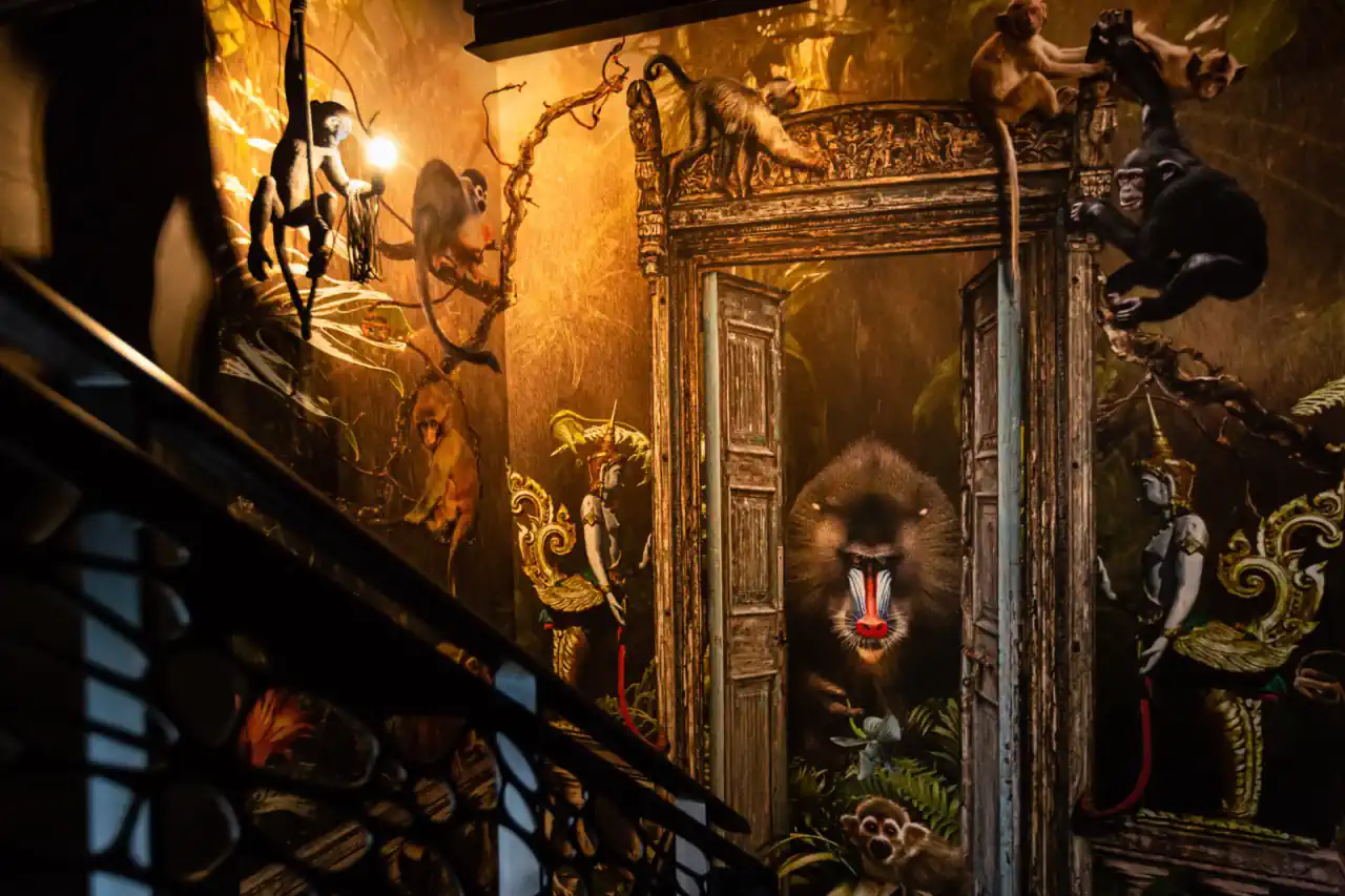Dekoration des Treppenhauses im Boutique Hotel K7